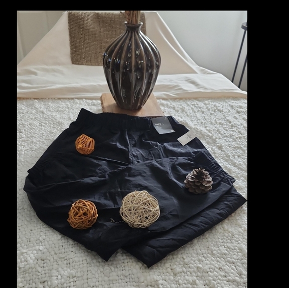 BLACK HIGH RISE JOGGERS PANTS - Picture 6 of 9